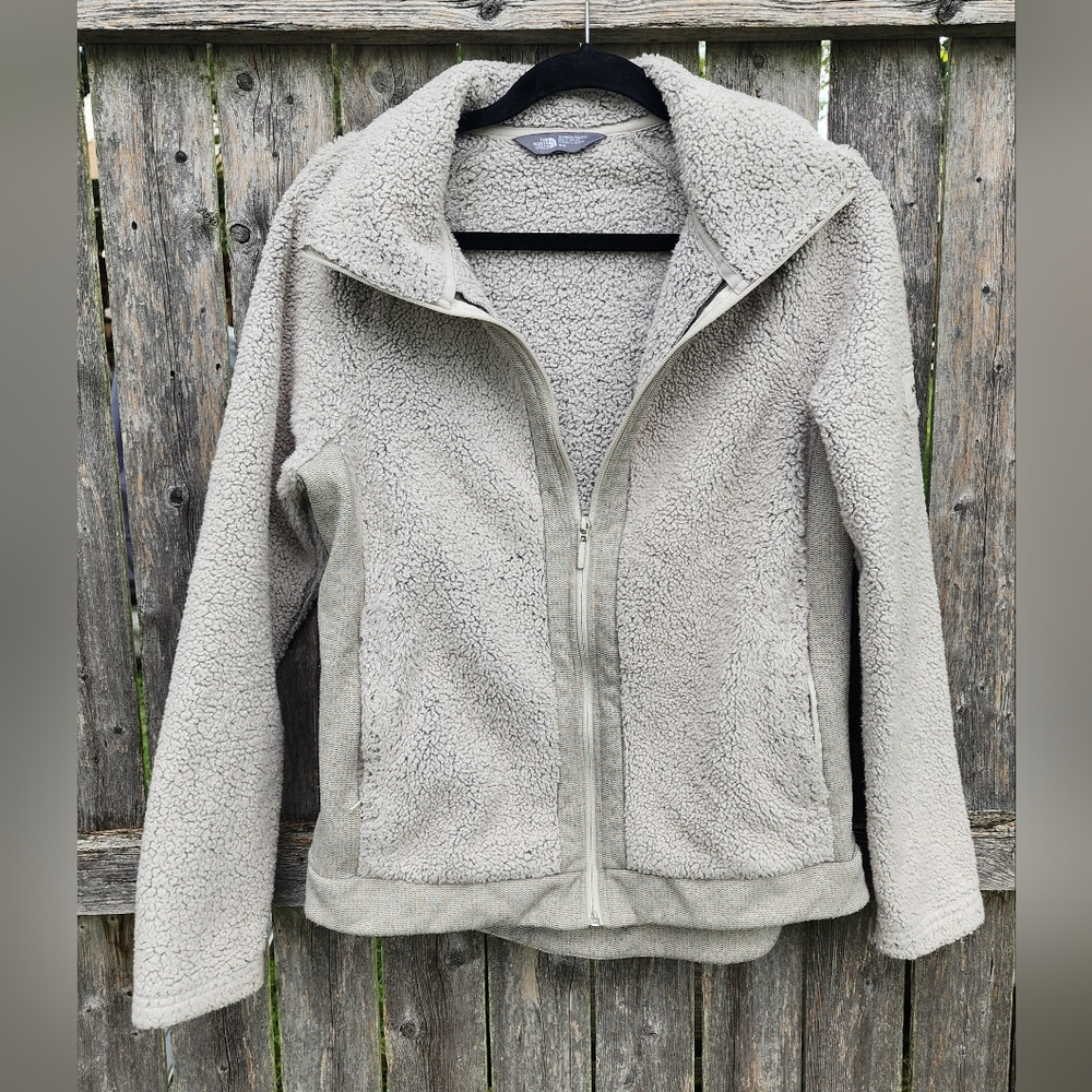 The Northface Womens Fleece Jacket Cream Color Size Medium Pre Owned